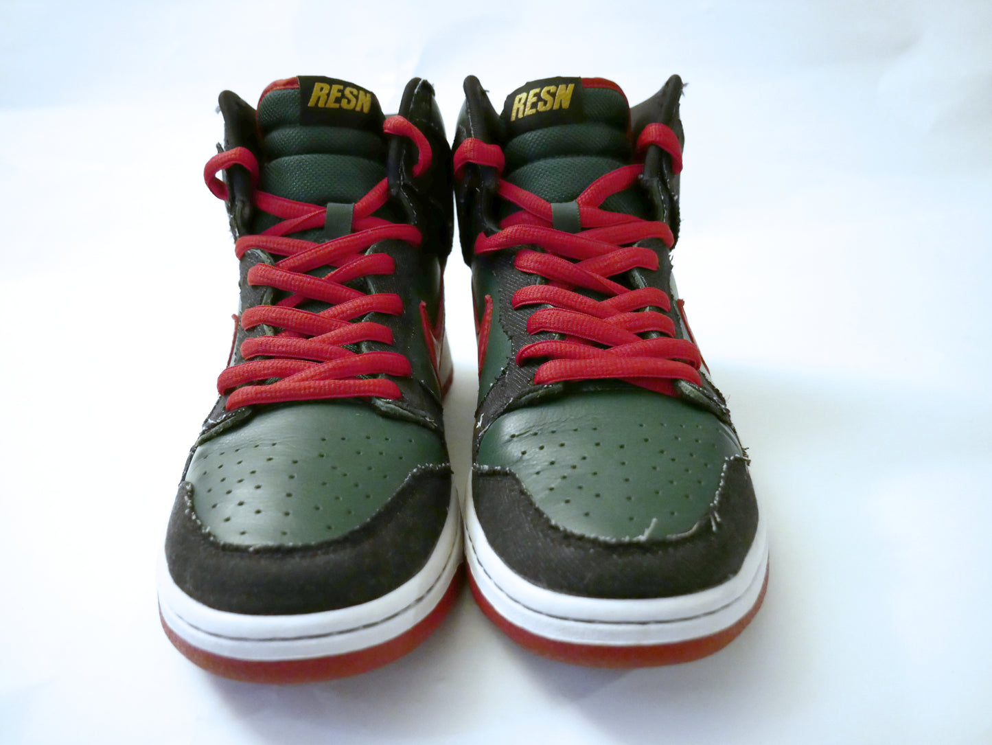 Nike Dunk High Premium SB (RESN)
