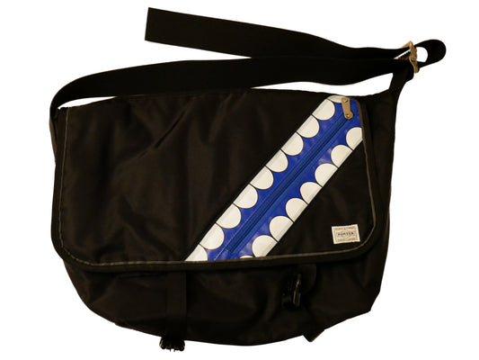 Original Fake / Kaws / Head Porter Messenger Bag G1950