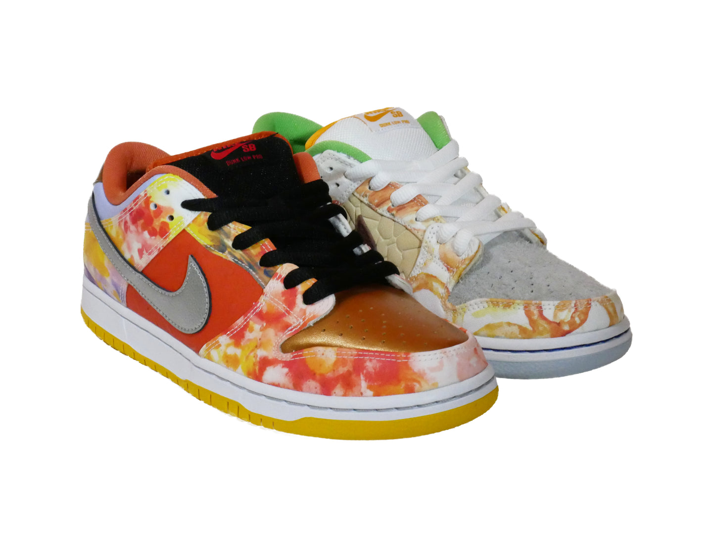 Nike SB Dunk Low Street Hawker